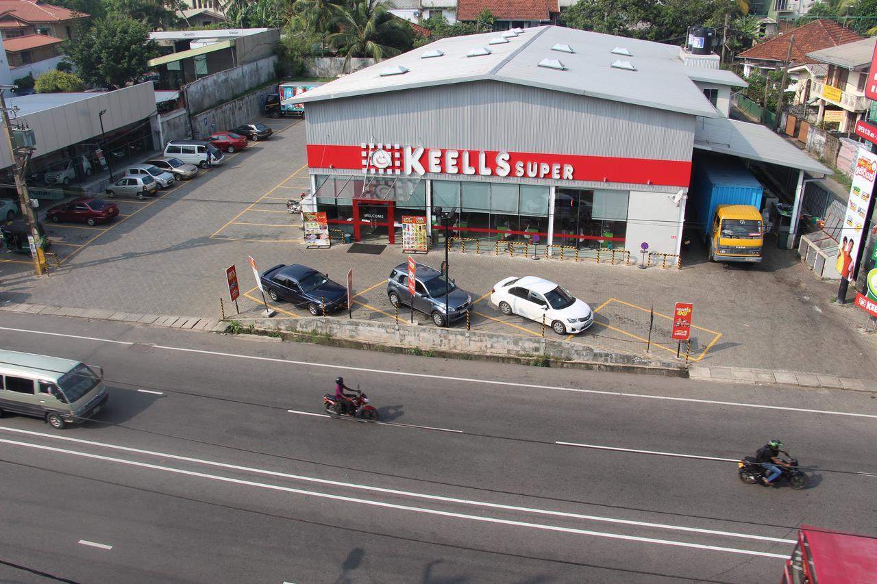 Richmond House Colombo Hotel Nugegoda Exterior photo