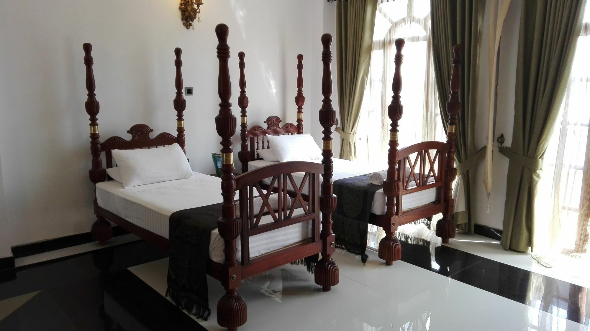 Richmond House Colombo Hotel Nugegoda Exterior photo