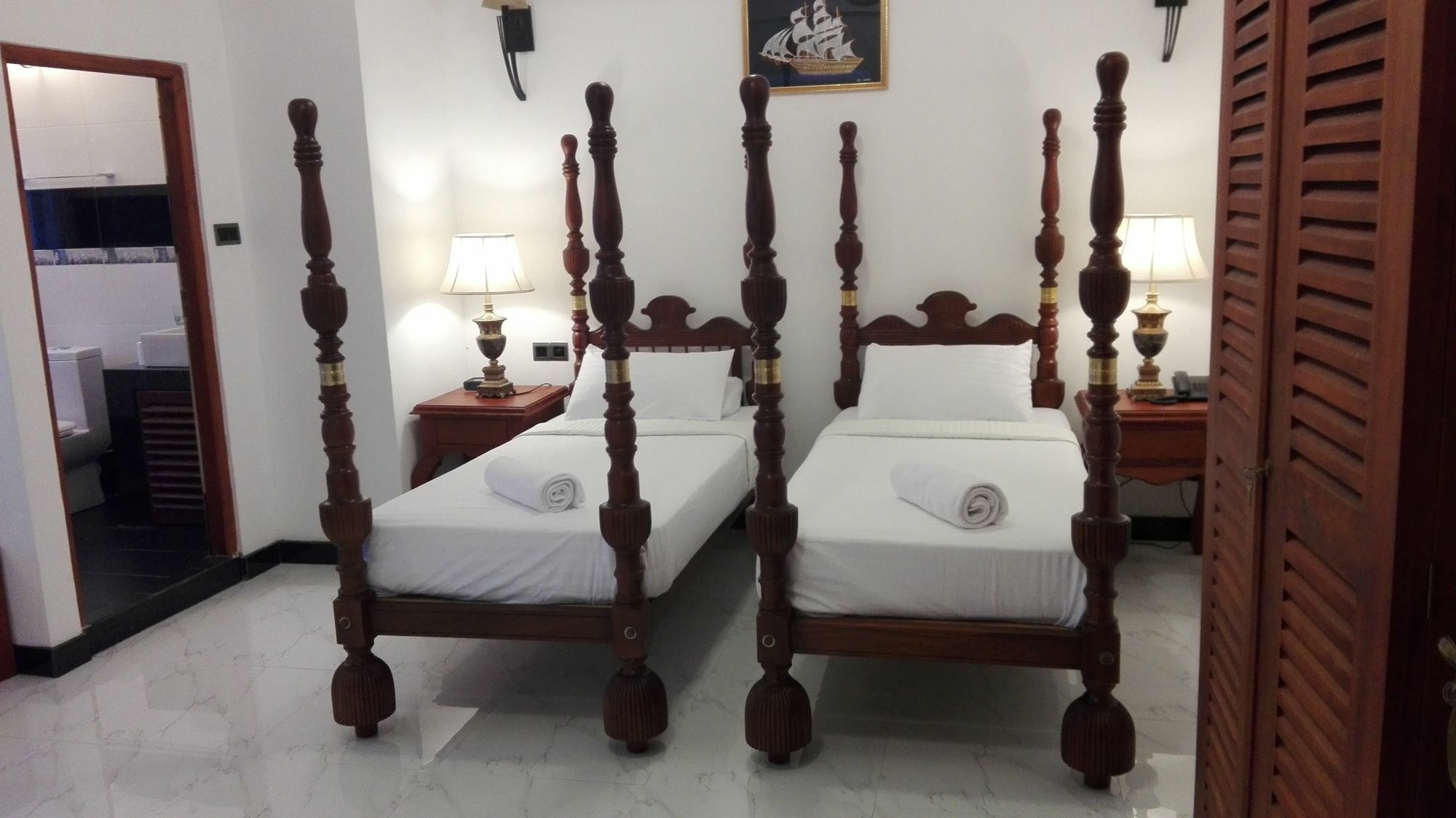 Richmond House Colombo Hotel Nugegoda Exterior photo